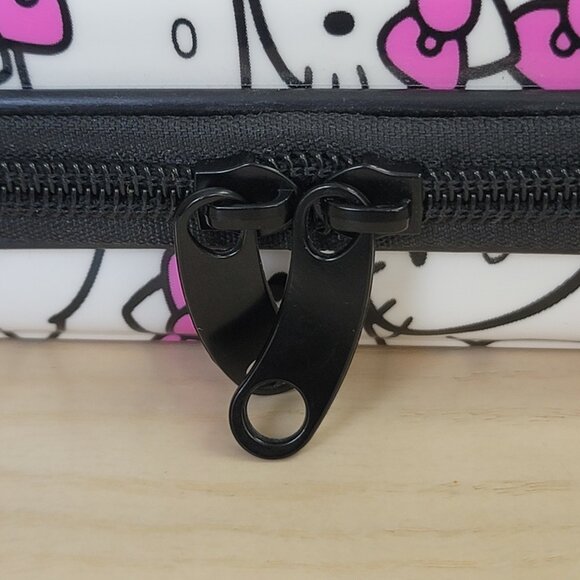 Hello Kitty Sanrio Hard Case Pink White Handbag Crossbody Bag Adjustable Strap - Picture 2 of 11